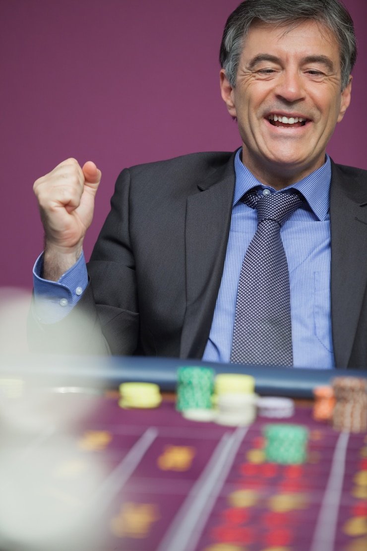 Studio live dealer SA Gaming dengan dealer profesional dan meja permainan berkualitas tinggi